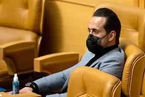 دادستانی باید از طریق پلیس اینترپل «علی کریمی» را تحت تعقیب قرار دهد