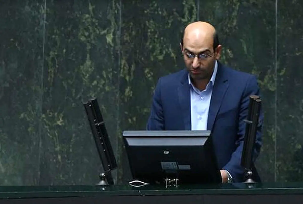 اگر تفکیک وزارت صمت و بازرگانی تصویب هم شود، ۵ سال زمان می برد و به این دولت نمیرسد