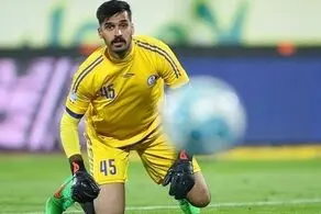 واکنش گلر سرشناس به خبر مذاکره با پرسپولیس
