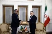 رایزنی وزیران خارجه ایران و ایتالیا در مورد یادداشت تفاهم اسلام آباد