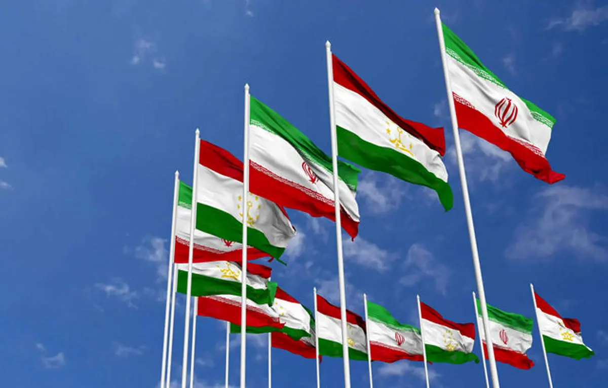 عراقچی به دوشنبه می رود