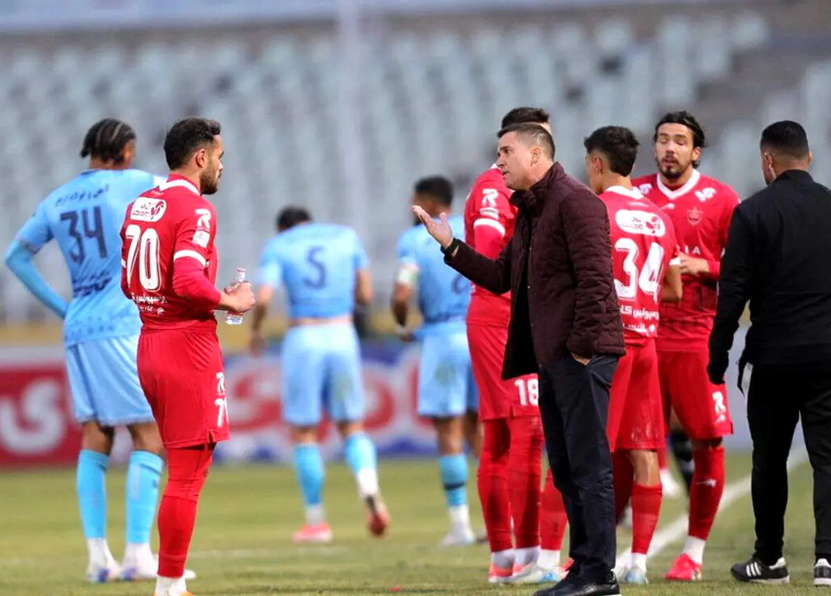  روز و ساعت بازی پرسپولیس-ملوان در انزلی هفته بیستم