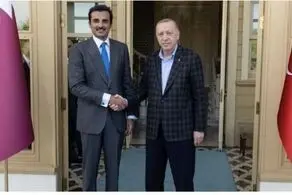 پوشش متفاوت امیر قطر/ ببینید 