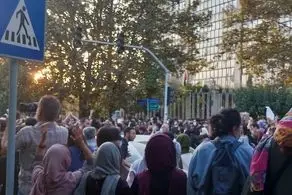 ویدوی دیده نشده از اعتراضات دیروز بلوار کشاورز