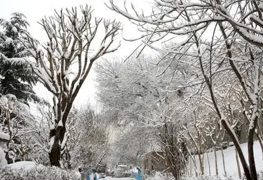 بارش برف شدید از ساعات آینده در این مناطق/ حشدار کواتک در جاده ها