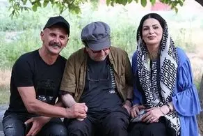 فیلم احساسی از دختر داریوش مهرجویی همراه مادرش موقع آواز خواندن/ ویدئو