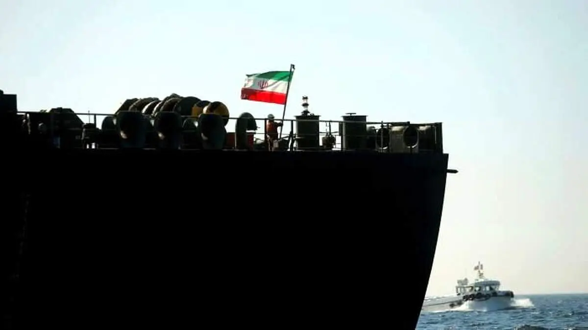 تحریم‌های نفتی علیه ایران را ادامه می‌دهیم
