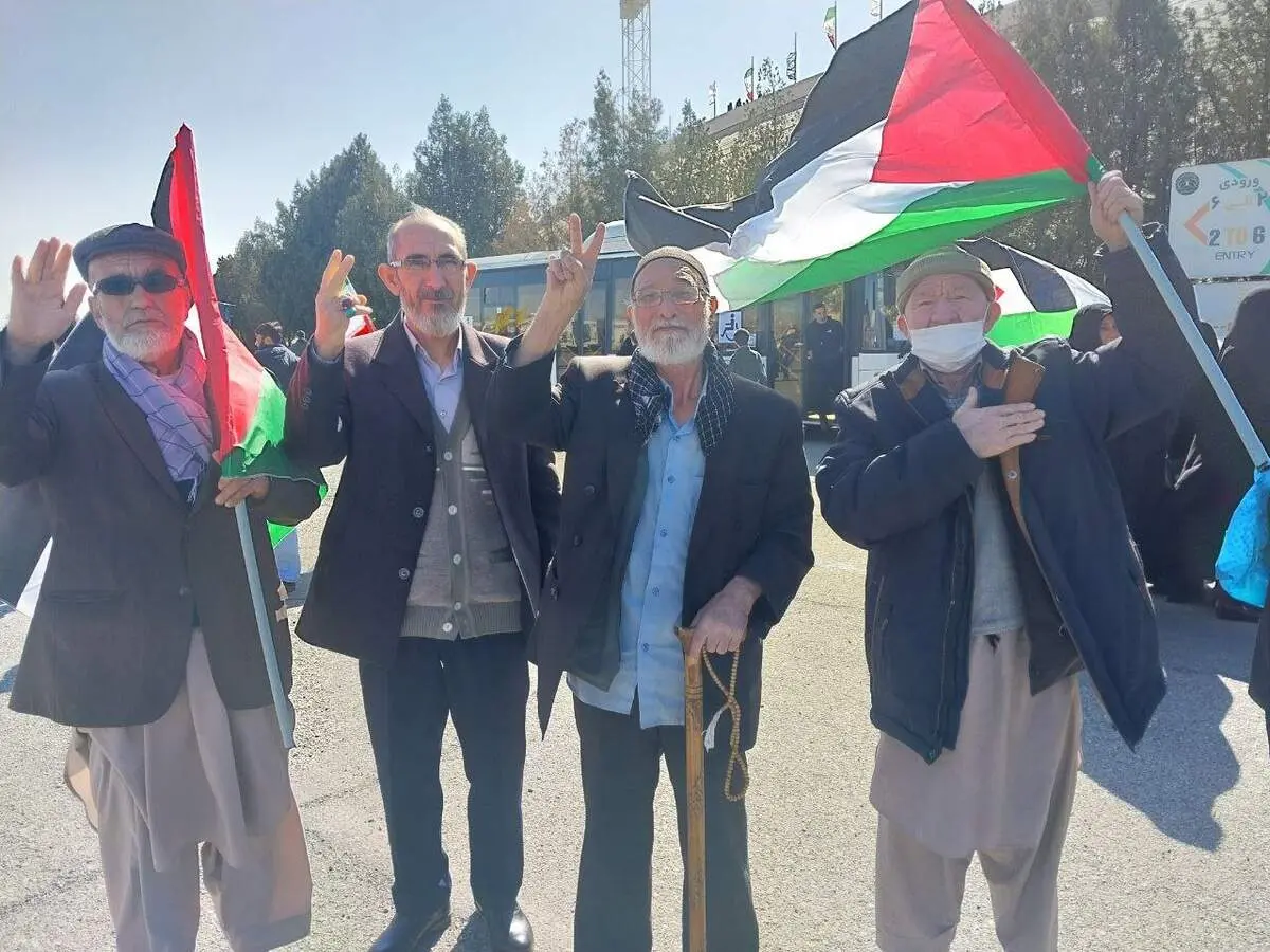 خبرگزاری نزدیک به دولت؛ حضور افغانستانی‌ها در جشن امام حسنی‌ها