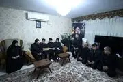 دیدار مخبر با خانواده خلبانان بالگرد حامل رئیسی و هیئت همراه 