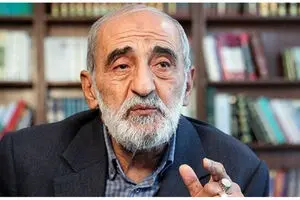 حسین شریعتمداری: با آتش بس مخالف نیستم 