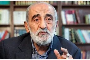 حسین شریعتمداری: با آتش بس مخالف نیستم 