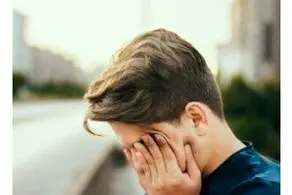 تصویری دلخراش و ترسناک از سر بیرون زده یک دختر از شکم پاره اسب/ تصویر