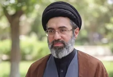 رهبر انقلاب: هر کار تفرقه‌انگیزی از هر فردی با هر جایگاهی در جهت مقصود دشمن است
