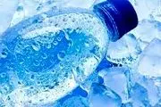 به این دلایل هرگز نباید آب «فریز شده» بخورید