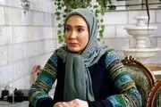 تنها عکس مرحوم زهره فکورصبور در آغوش پدر جوانش/ تصویر