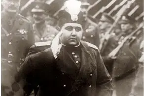عکس های عجیبی که از احمد شاه قاجار رو شد+ تصاویر
