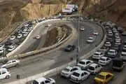 ترافیک فوق سنگین ۱.۵ کیلومتری در محور هراز