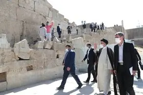 تخت جمشید نشانه هنر والای ایرانیان است