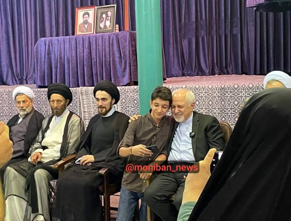 با اختلاس های برخی آقایان می شود چند تا برج خلیفه ساخت؟/ تفاوت دارد که یک فرد بخواهد خود را قربانی کشور کند یا کشور را قربانی خود
