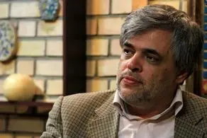 فعال سیاسی اصولگرا خطاب به یک روحانی: نوه ای ندارید که به شما بگوید بعضی کلمات، زشت است؟