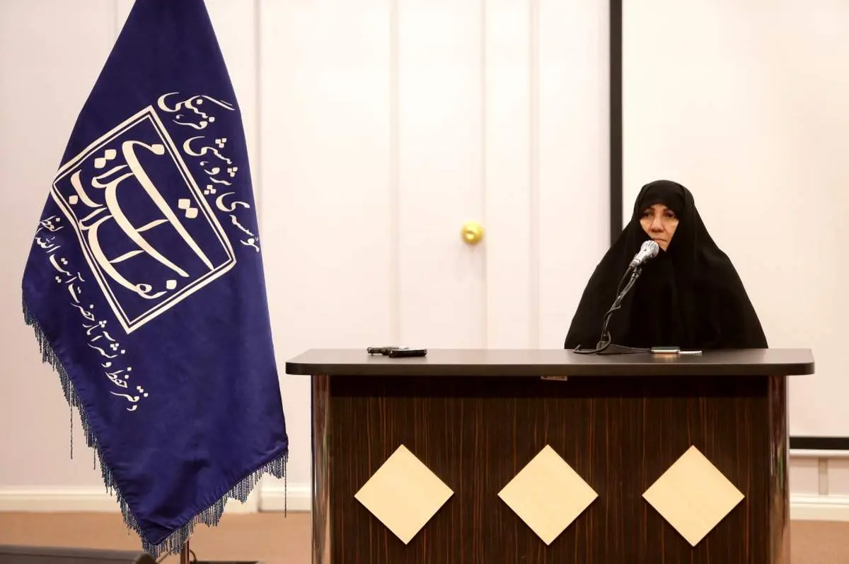 از زندگی حضرت فاطمه (س) نقشه جامع هویت زن بیرون میآید