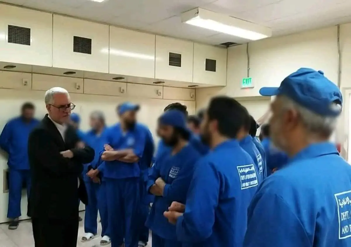 ملاقات با زندانیان ایرانى در قطر