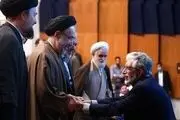 حداد درباره انتشار عکسش با خاتمی سکوت نکرد!