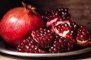 انار بخورید تا کچل نشوید