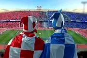 استقلال از پرسپولیس پیش افتاد/ آبی‌ها پرطرفدارتر هستند؟