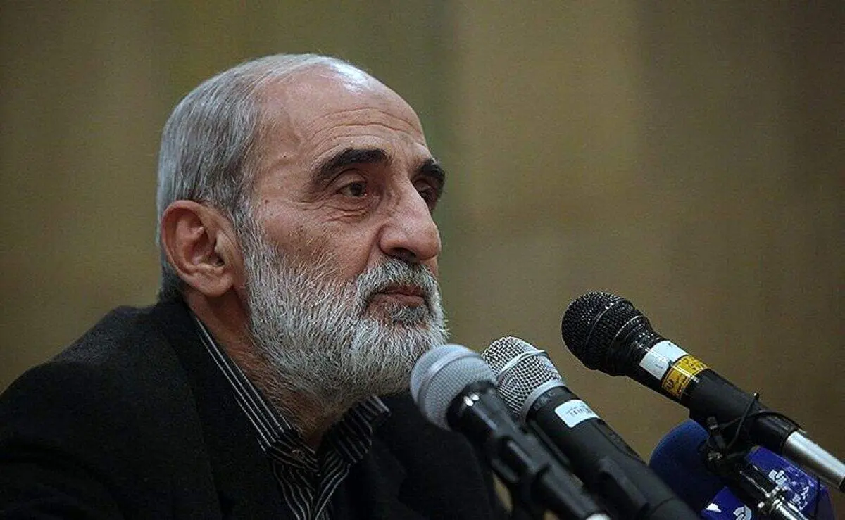 کنایه شریعتمداری به خاتمی: بیانیه کمترین تفاوتی با مواضع انگلیس و آمریکا ندارد