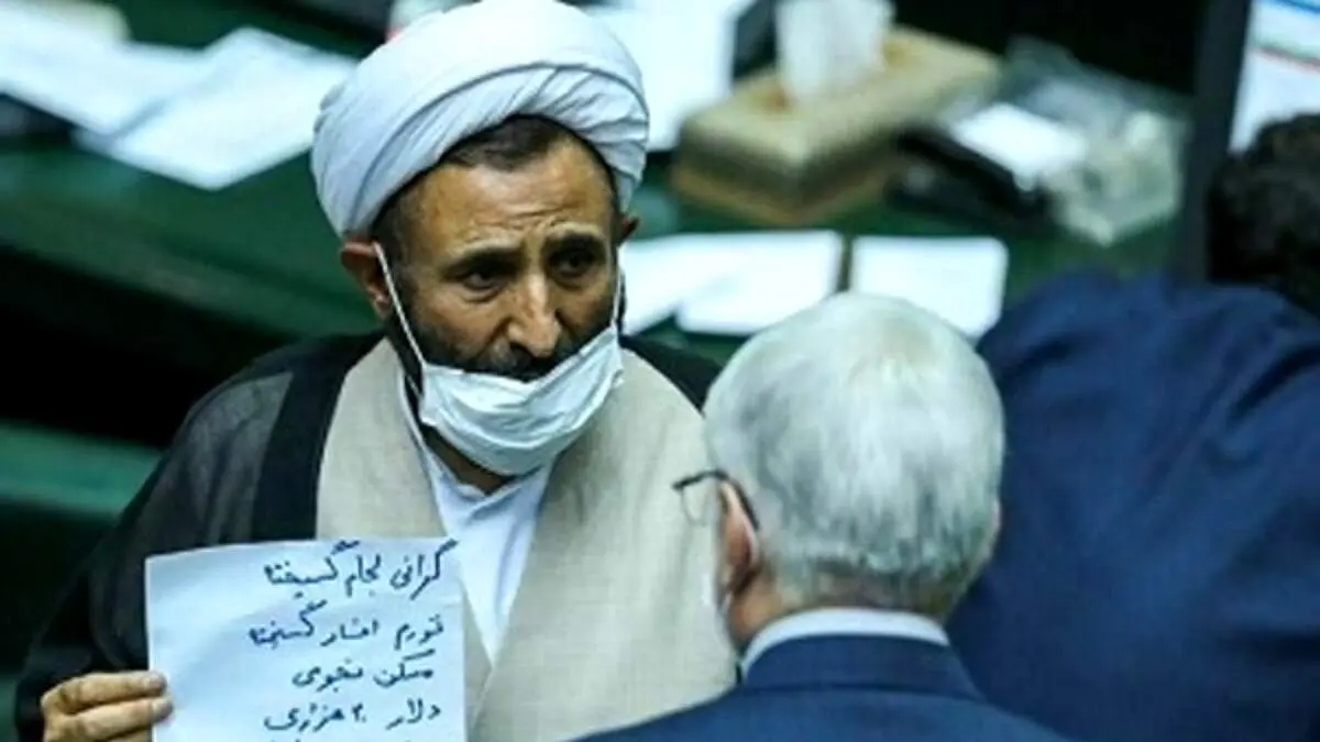 نماینده مجلس: چرا نمی‌توانید در محدوده کوچکی مانند کرمان تدابیر امنیتی را اعمال کنید؟