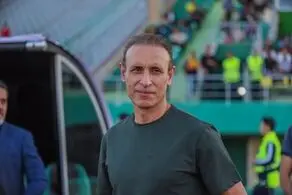 یک تیر و چند نشان گل‌محمدی در اراک