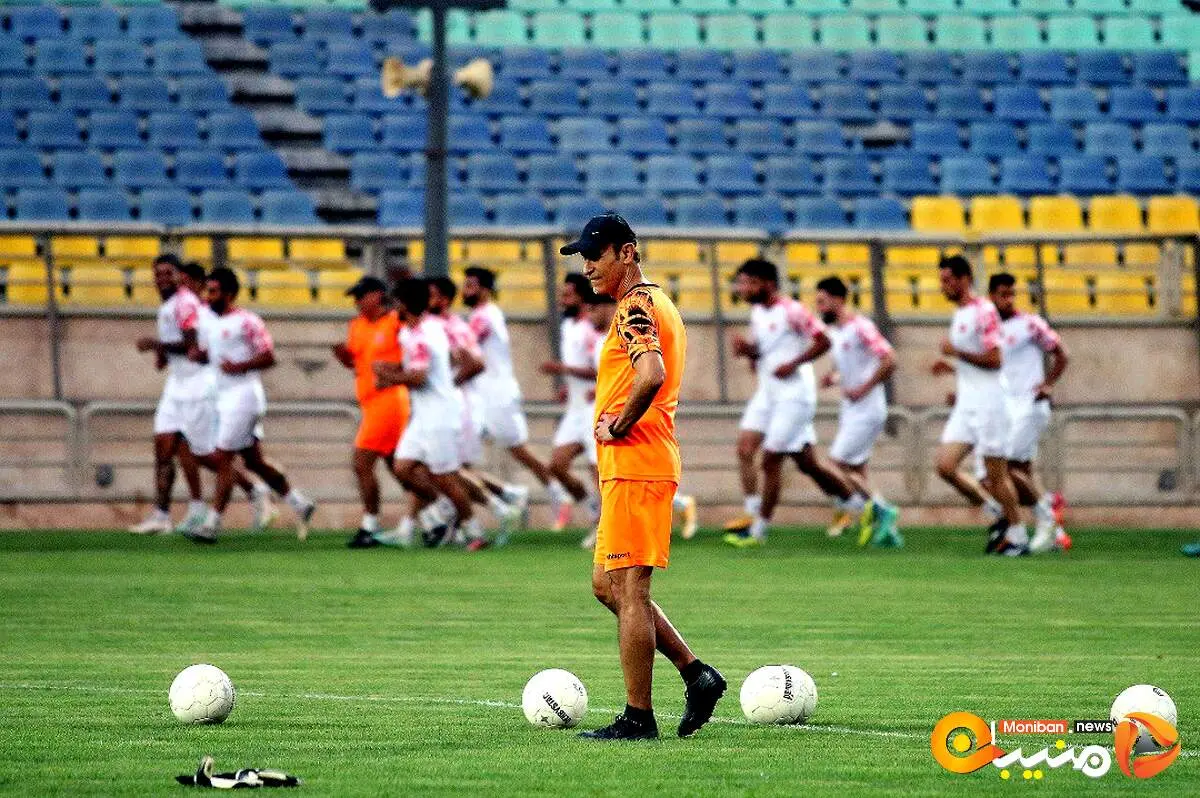 در انتظار بهانه های واهی و تکراری سرمربی پرسپولیس!