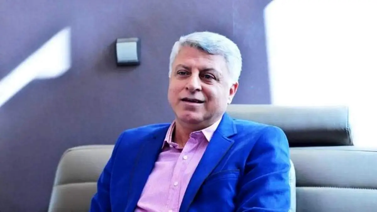 فیاض زاهد استعفا کرد 