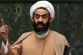 در صورت حذف ارز 4200 تومانی قطعاً فشار اقتصادی به مردم وارد می‌شود