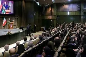 ساخت آینده بر عهده مردم ایران است نه دیگران 