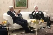 دیدار کروبی با عارف/ کروبی: هیچ انتظار شخصی از دولت ندارم و دولت هر کار می‌تواند برای مردم انجام دهد