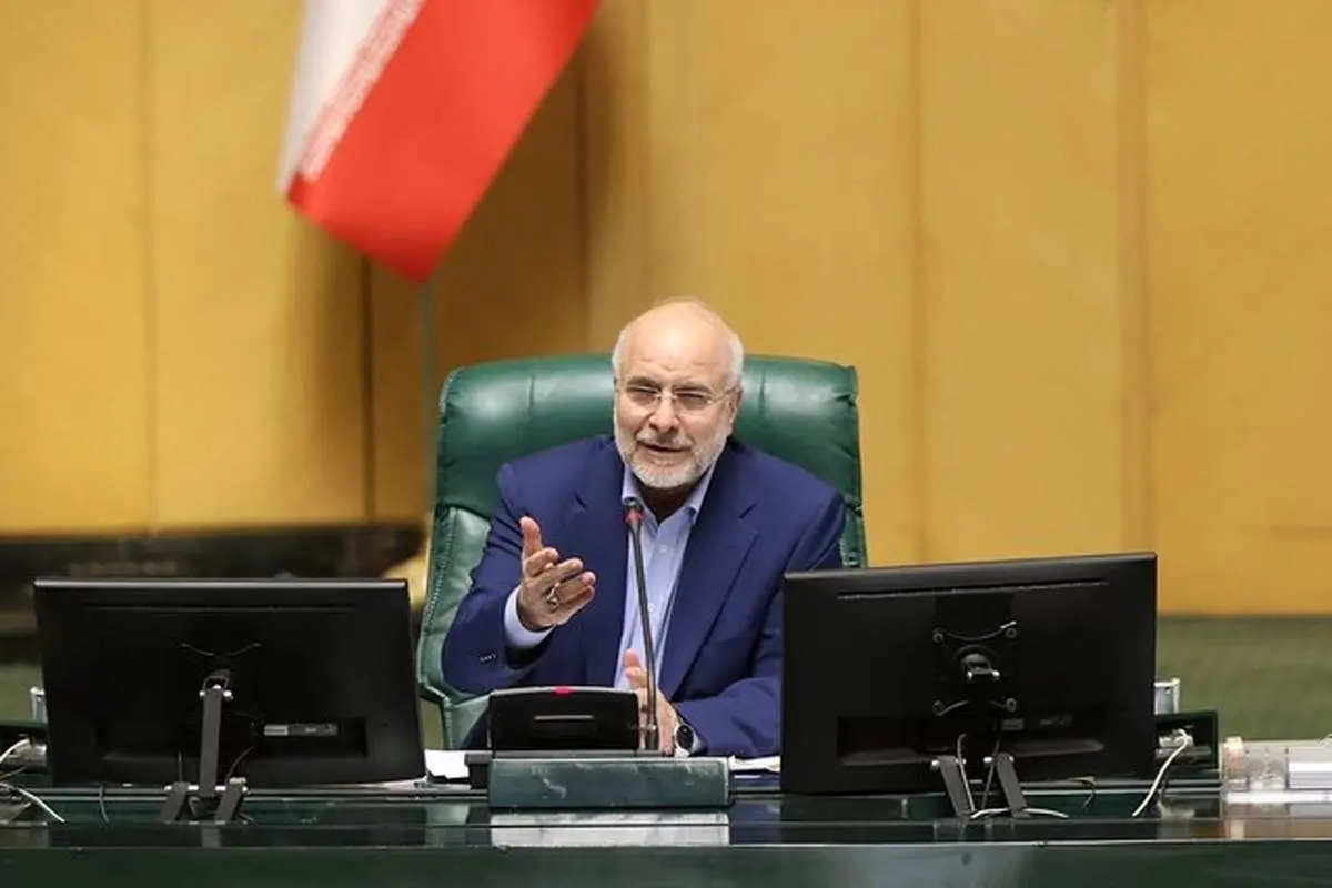 رئیس‌جمهور نامحترم آمریکا تحریم‌هایی که برداشته نشده را دوباره برقرار می‌کند
