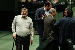 این نماینده مجلس یکدفعه عصا بدست شد + ببینید