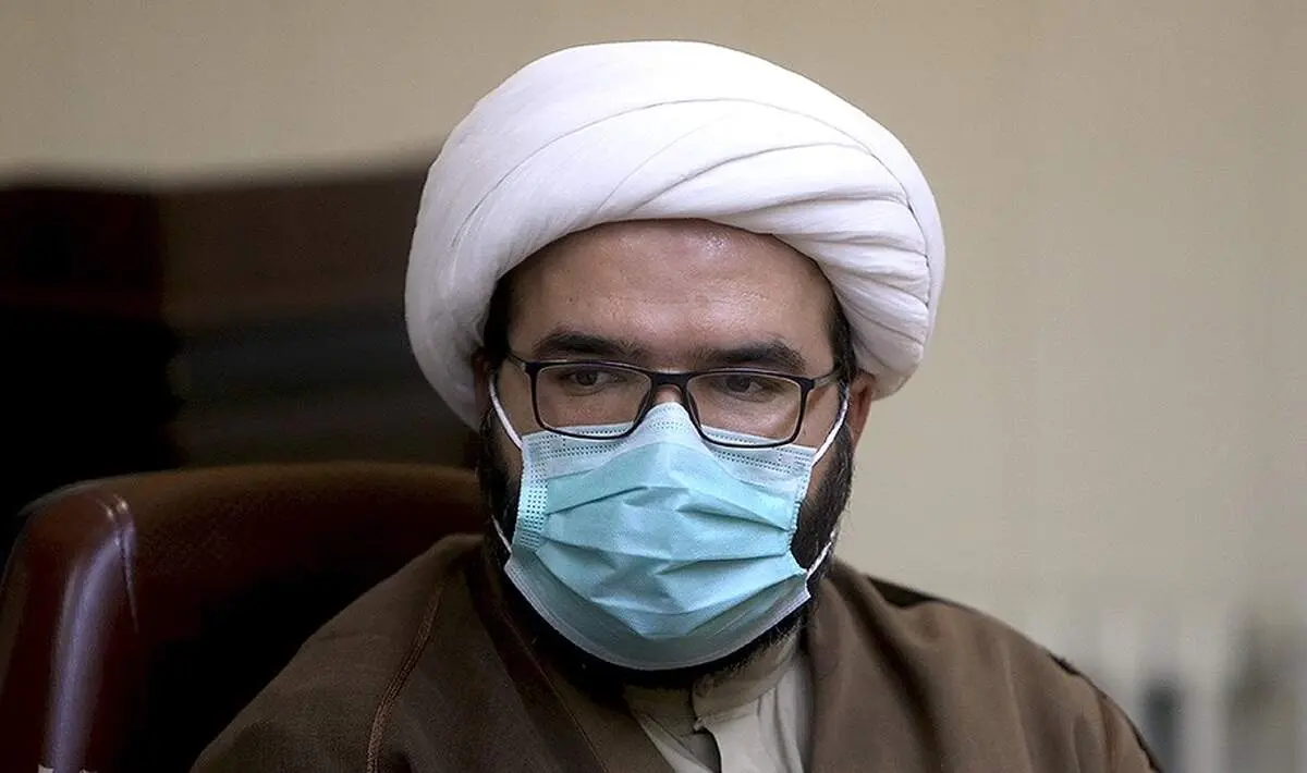 نماینده مجلس: این مسیری که سران قوا در پیش گرفته‌اند راه سقط است نه تولد| بهتر است سران قوا برای بازار خودرو تصمیم‌گیری کنند