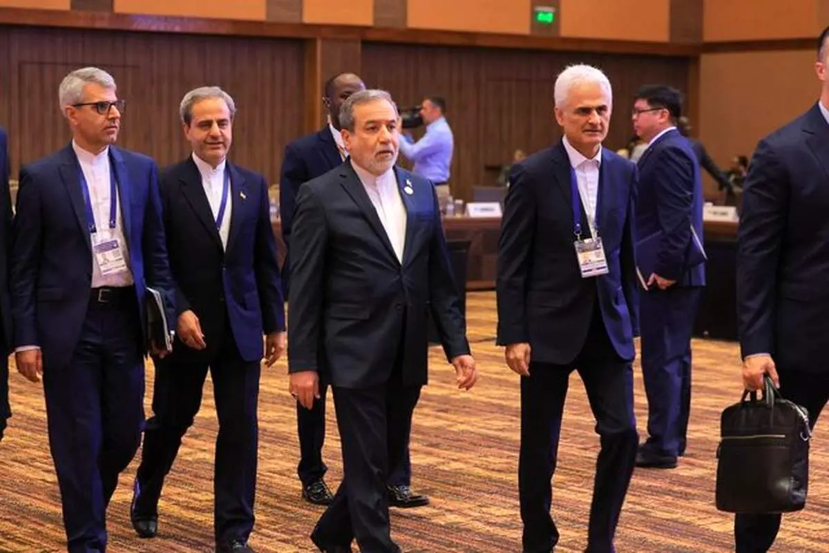 عراقچی: بازگشت قطعنامههای لغو شده شورای امنیت وجاهت حقوقی ندارد