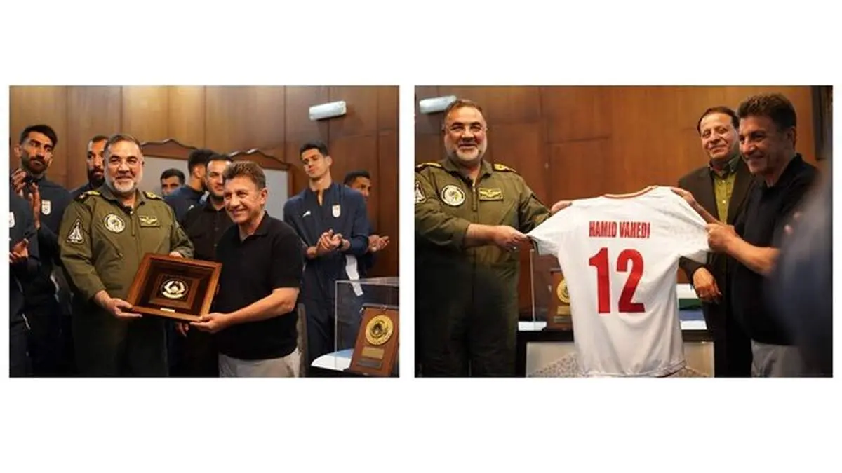 فرمانده ارتش در جمع فوتبالیست‌ها  