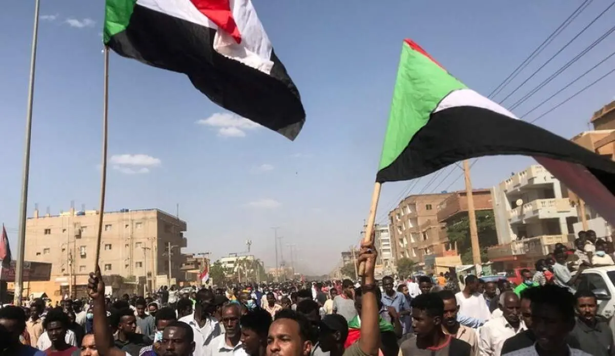 دعوت انجمن‌ها و کنشگران سیاسی برای شرکت در تظاهرات