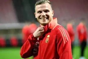 پیراهن بازیکن فقید پرسپولیس بر تن دنیل گرا