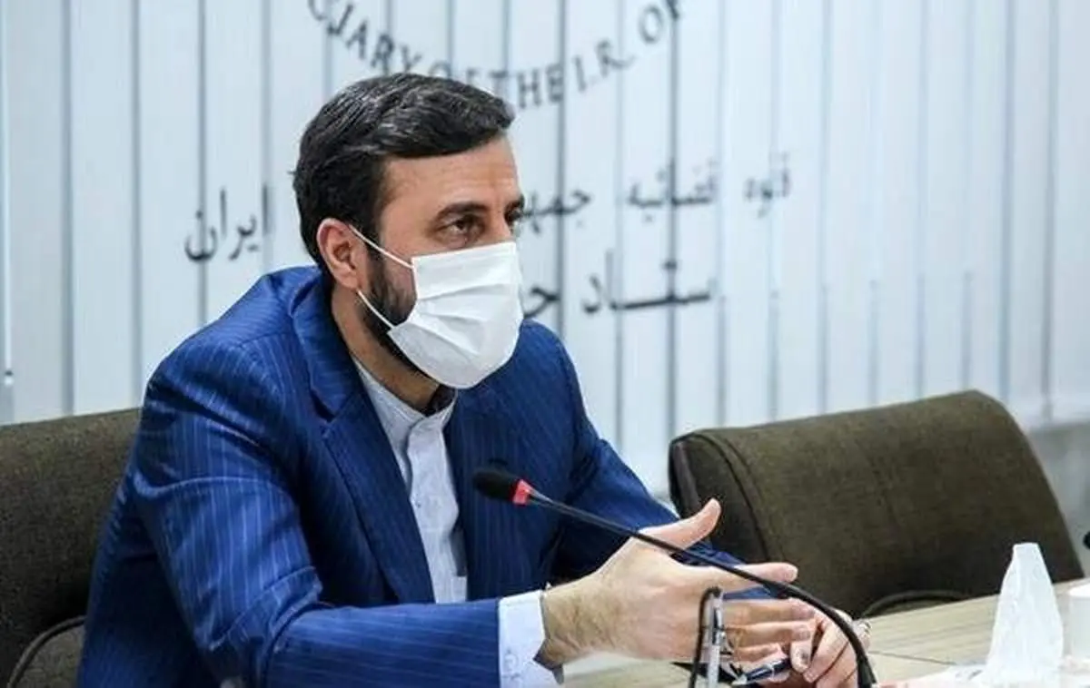 غریب آبادی نامه انتقادی نوشت