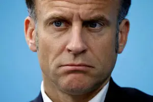 ۲ شهروند فرانسوی از ایران آزاد شدند