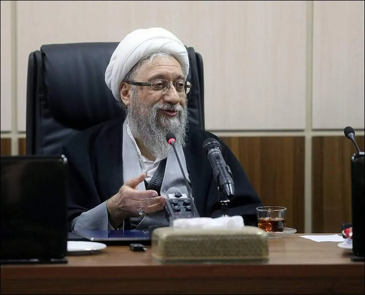 آملی لاریجانی: FATF به مجمع بیاید بررسی میکنیم