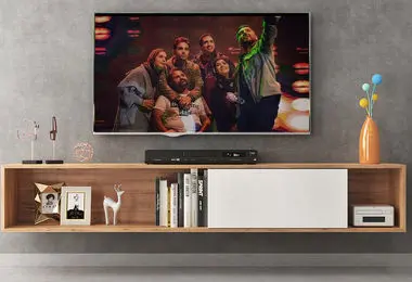 فیلم و سریال‌های تلویزیون برای تحویل سال و نوروز