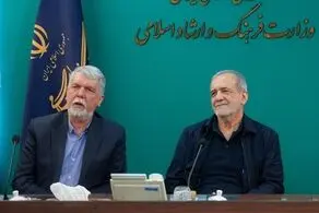 بازدید پزشکیان از وزارت فرهنگ و ارشاد اسلامی/ برخی تصور می‌کردند با تشدید تهدیدها مردم ایران از صحنه خارج خواهند شد