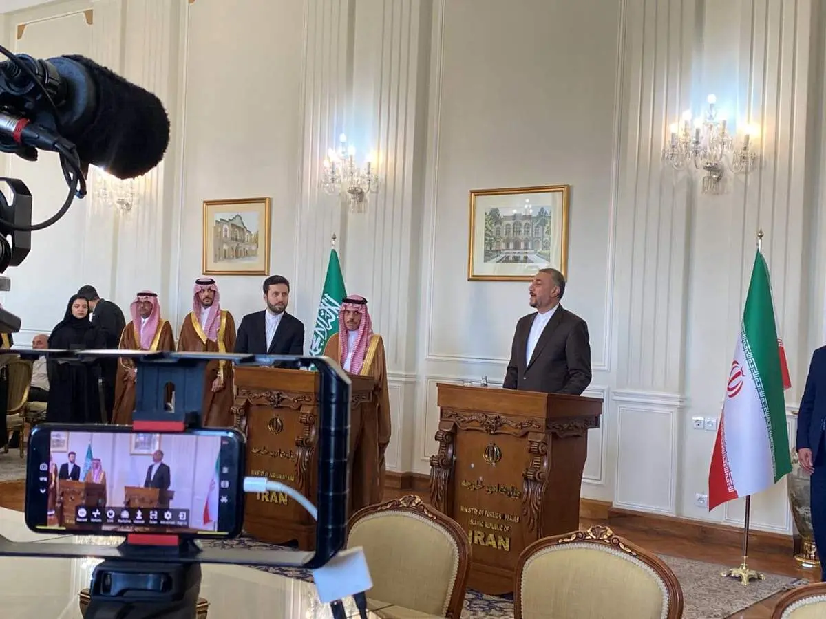 بنفرحان: منتظر پاسخ رییسجمهور ایران جهت سفر به عربستان هستیم